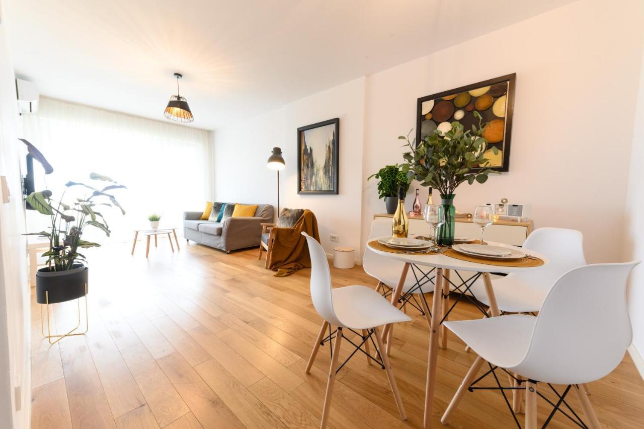 North Artistique - Aviatiei Apartment บูคาเรสต์ ภายนอก รูปภาพ