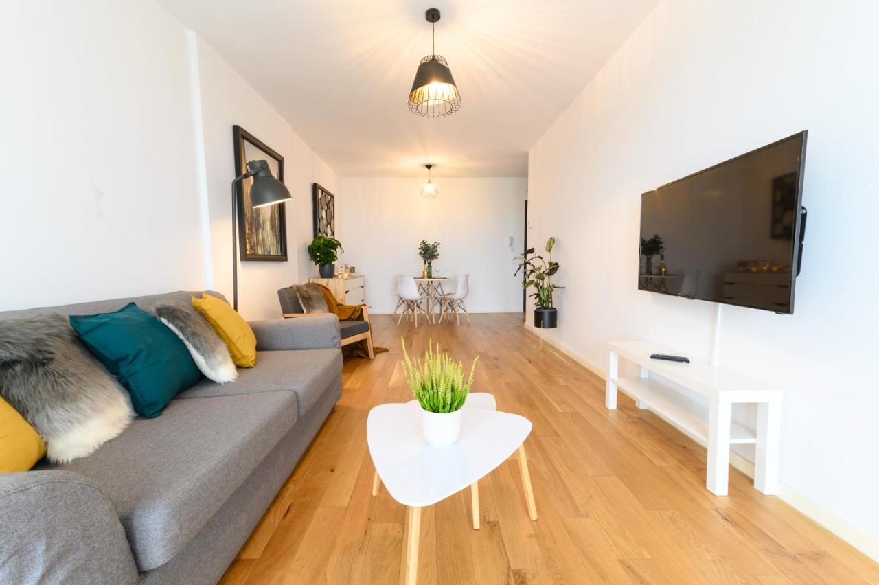 North Artistique - Aviatiei Apartment บูคาเรสต์ ภายนอก รูปภาพ