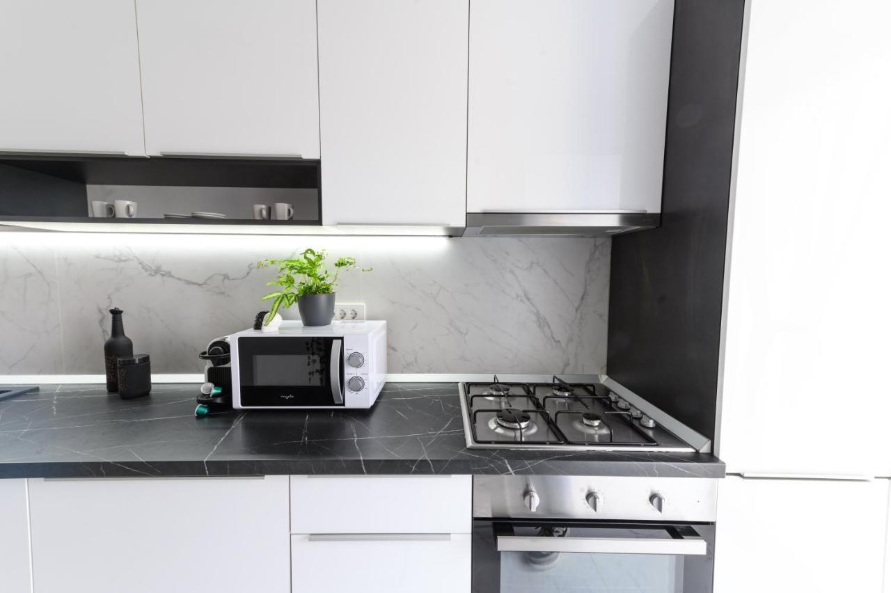 North Artistique - Aviatiei Apartment บูคาเรสต์ ภายนอก รูปภาพ