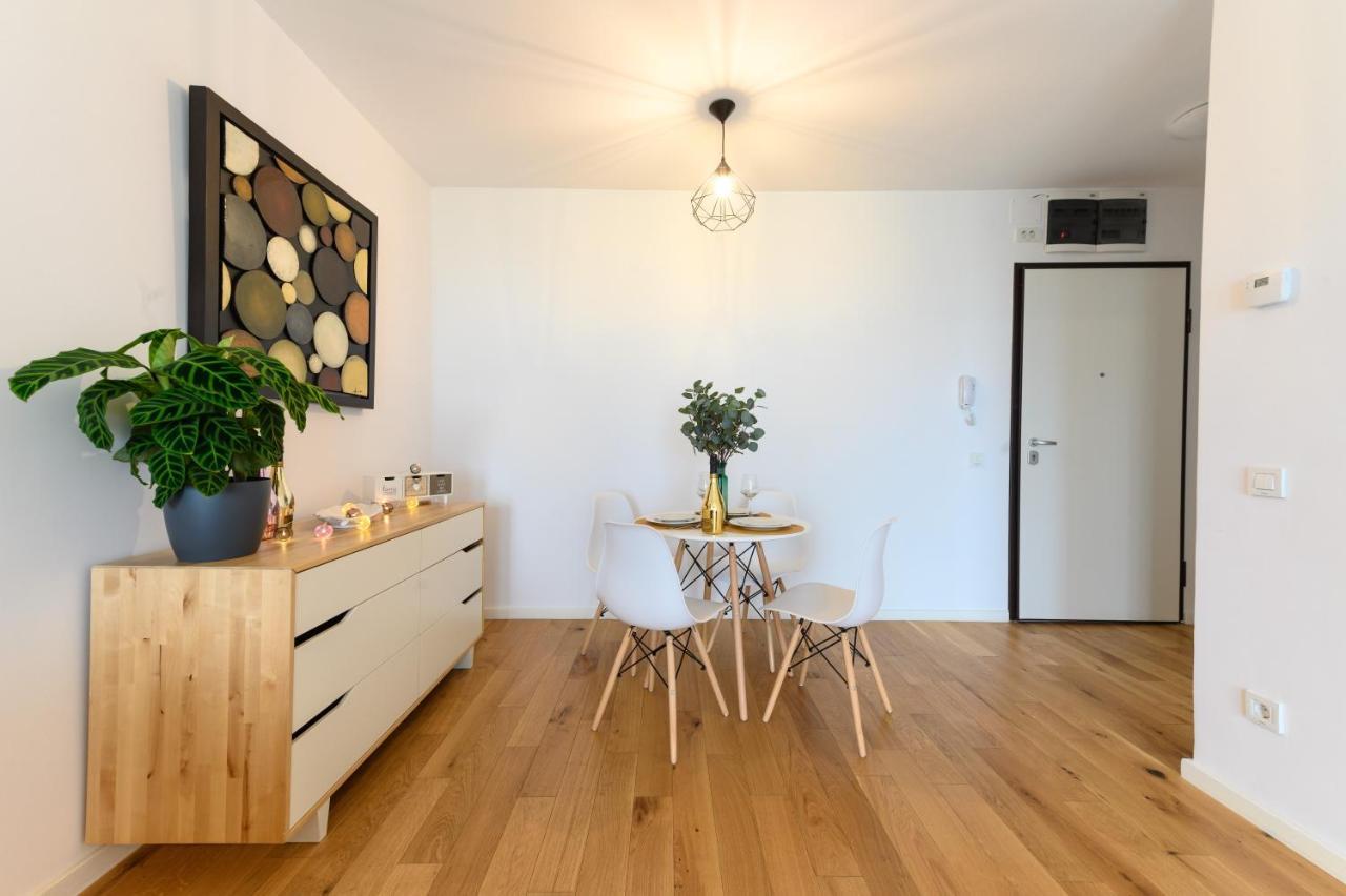North Artistique - Aviatiei Apartment บูคาเรสต์ ภายนอก รูปภาพ
