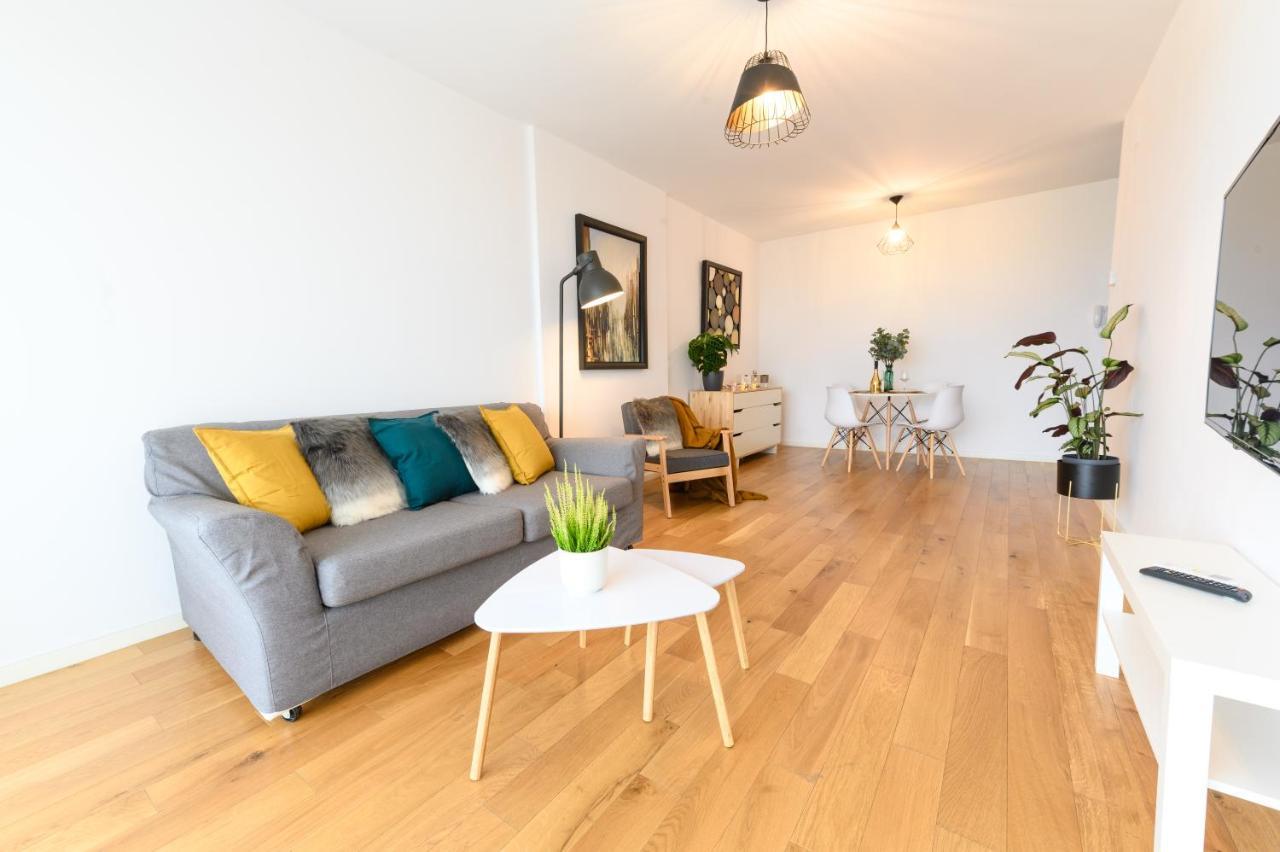 North Artistique - Aviatiei Apartment บูคาเรสต์ ภายนอก รูปภาพ