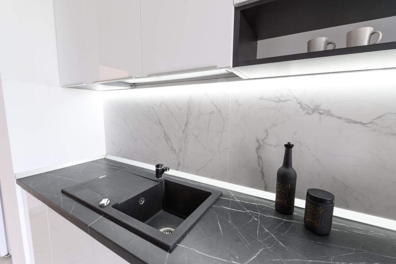 North Artistique - Aviatiei Apartment บูคาเรสต์ ภายนอก รูปภาพ